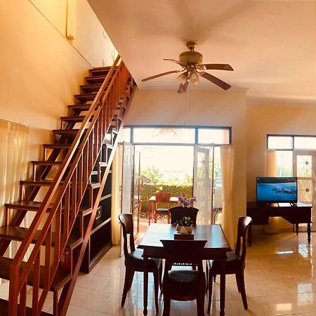 Giri'S Villa Jimbaran Ungasan  Luaran gambar
